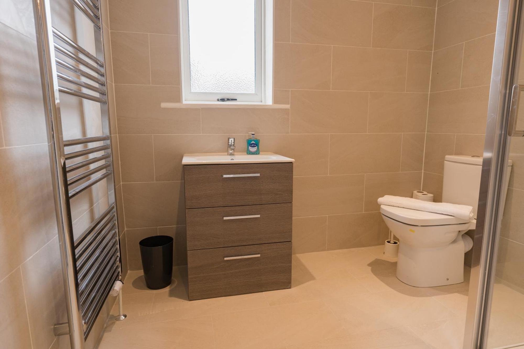 Beautifully Done 5 Bed Barn Conversion In Heswall - Sleeps Up To 10 Dış mekan fotoğraf
