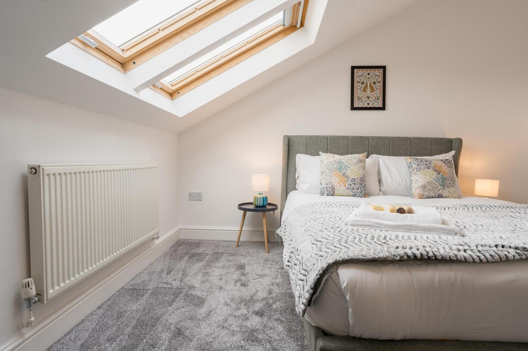 Beautifully Done 5 Bed Barn Conversion In Heswall - Sleeps Up To 10 Dış mekan fotoğraf